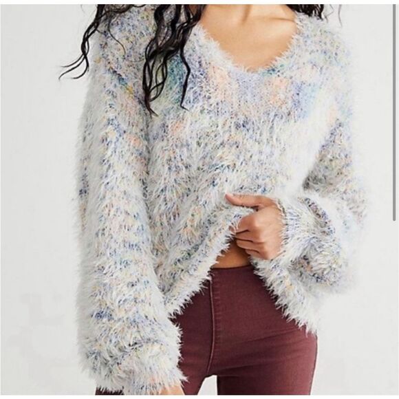 Free People Sweaters - Free People Womens V-Neck Fuzzy Eyelash Knit Sweater oversized Multicolor XS
